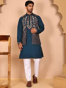 Jompers Men Floral Embroidered Kurta with Pyjamas