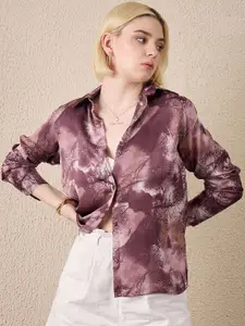 The Roadster Lifestyle Co. Women Abstract Printed Spread Collar Satin Casual Shirt