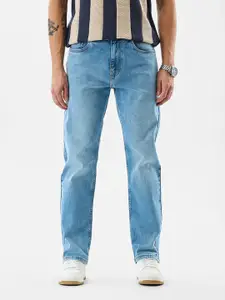 Snitch Men Relaxed Fit Mid-Rise Low Distress Light Fade Stretchable Jeans