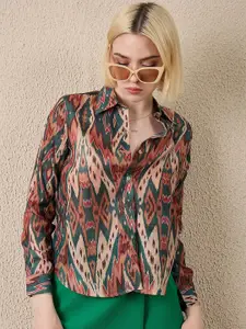 The Roadster Lifestyle Co. Women Abstract Printed Spread Collar Silk Casual Shirt