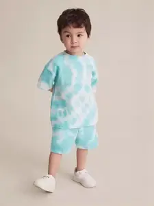 INCLUD Boys Printed Round Neck T-Shirt With Shorts