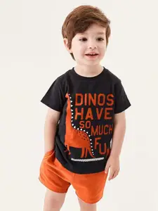 INCLUD Boys Printed Round Neck T-Shirt With Shorts