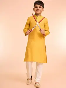Manyavar Boys Floral Embroidered Mandarin Collar Kurta With Pyjamas