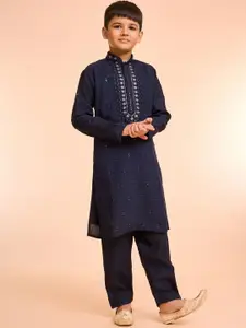 Manyavar Boys Floral Embroidered Beads And Stones Mandarin Collar Kurta With Pyjamas