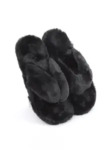 WOLVESDEN Women Fur Slip-On Flip Flops