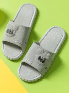 WOLVESDEN Women Self Design Sliders