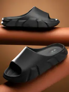 Hygear Warrior Men Solid Sliders Flip Flops