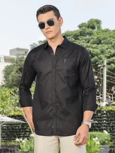 Thomas Scott Men Premium Slim Fit Solid Spread Collar Casual Shirt