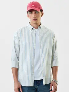 Snitch Vertical Striped Button-Down Collar Slim Fit Casual Shirt