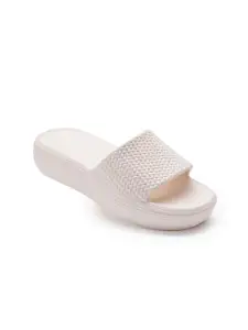 VOKLINE Women Slip-On