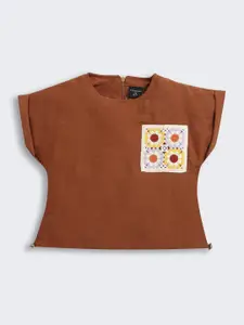 Tiny Girl Extended Sleeves Boxy Crop Top