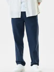 Snitch Men Solid Textured Trousers