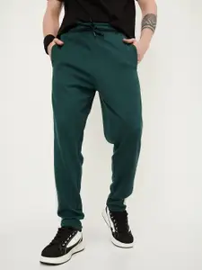 max Men Side Taped Sports Track Pants