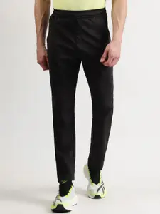 Reebok Men Mid-Rise Track Pants