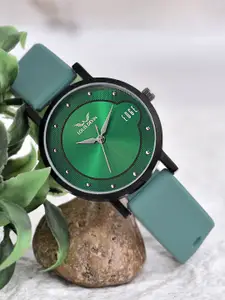 LOUIS DEVIN Women Dial & Straps Analogue Wrist Watch LD-LR192-GREEN