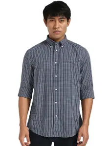Tommy Hilfiger Men Checked Button-Down Collar Cotton Casual Shirt
