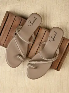 Shoestail Women Embellished Regular One Toe Flats With Western Embellished