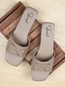 Shoestail Women Embellished T-Strap Flats with Bows