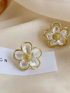 DIVASTRI Gold Alloy Earrings