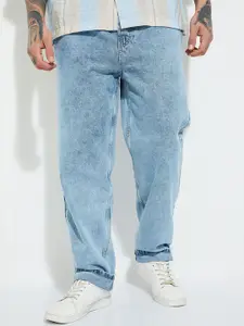 max Men Regular Fit Mid-Rise Slash Knee Jeans