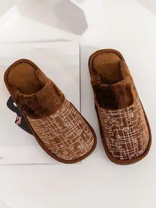 WOLVESDEN Women Printed Slip-On