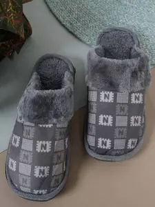 WOLVESDEN Women Printed Slip-On