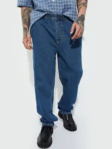 max Men Relaxed Fit Mid-Rise Cotton Jeans