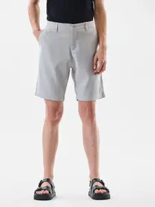 Snitch Men Grey Mid-Rise Regular Fit Shorts
