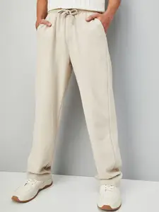 max Boys Mid-Rise Track Pants
