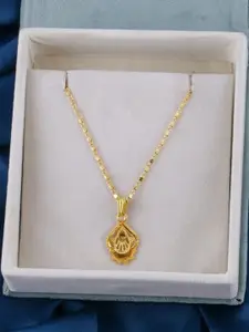 DressBerry Gold Plated Artificial Stone Studded Minimal Chain With Pendant