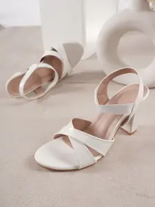 SKOLL Women Block Heel Sandals