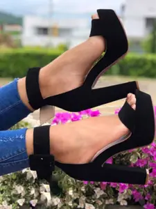 GLO GLAMP Women Open Toe Suede Party Block Sandals