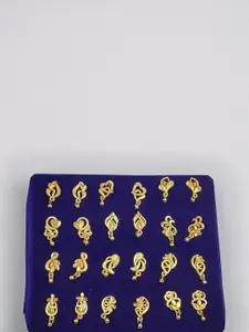 niva fashion Geometric Studs Earrings