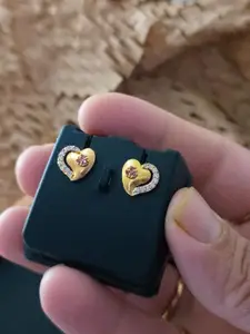 niva fashion Heart Shaped Studs Earrings