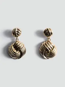 MANGO Intertwined Design Drop Earrings