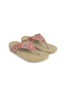 WALKWAY by Metro Women Printed Wedge Sandals