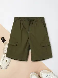max Boys Solid Cargo Shorts