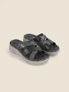 Metro Printed Open Toe Wedge Sandals