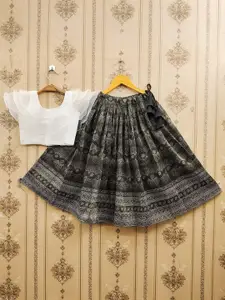 JOVK DESIGN Girls Floral Printed Ready to Wear Lehenga & V-Neck Flutter Sleeves Blouse