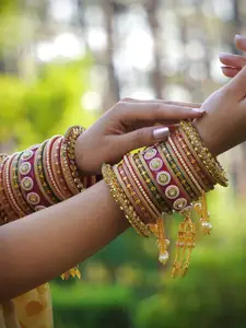 SHINE OF STARS Red Chura Bangles with Floral Motifs and White Detailing