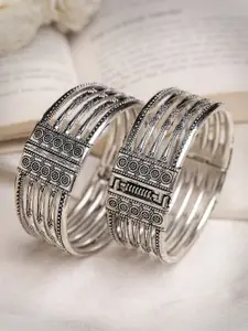 Anouk Set Of 2 Silver-Toned German Silver Oxidised Kada Bangle