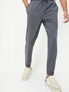 max Men Mid-Rise Joggers