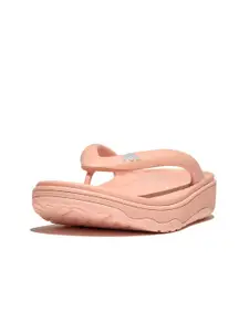 fitflop Women Textured Open Toe Flatform Sandals