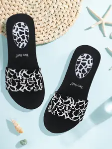 TWO SOFT Women Self Design Sliders