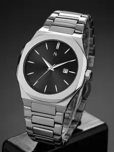 Shocknshop Men Patterned Stainless Steel Straps Analogue Multi Function Watch WCH150Black