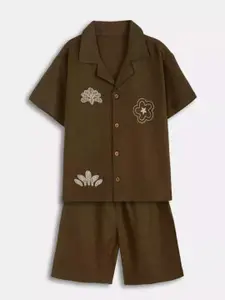 Jiya Fashion Boys Embroidered Short Sleeves Pure Cotton Shirt With Shorts