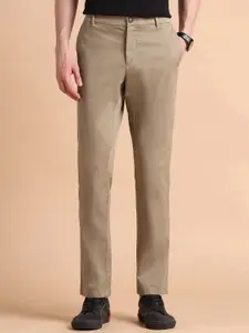 U.S. Polo Assn. Men Solid Slim Fit Mid-Rise Flat-Front Button closure Chinos Trousers