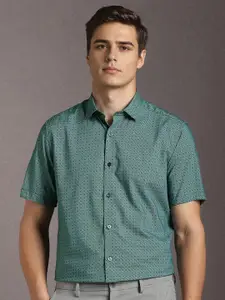 Louis Philippe Geometric Printed Spread Collar Formal Shirt