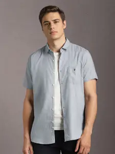 Louis Philippe Sport Slim Fit Textured Spread Collar Cotton Casual Shirt