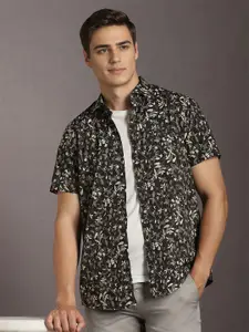 Louis Philippe Sport Slim Fit Floral Printed Spread Collar Cotton Casual Shirt